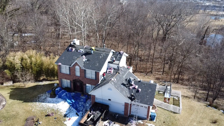 W&W Roofing roof tear off